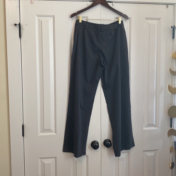 Armani Collezioni Pants - Picture 6 of 6